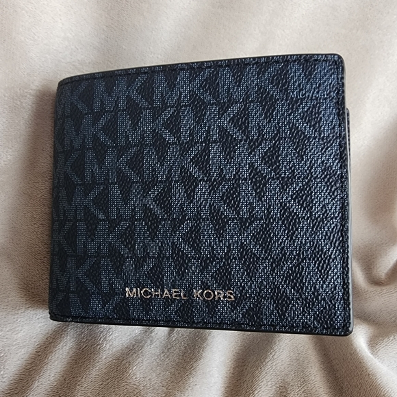 MICHAEL KORS Mens Billfold Wallet - Picture 2 of 7
